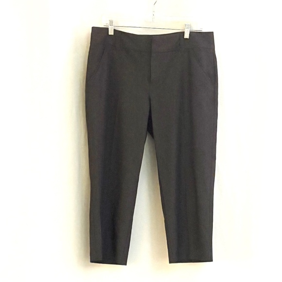 Daisy Fuentes Dark Gray Capris - Picture 1 of 8